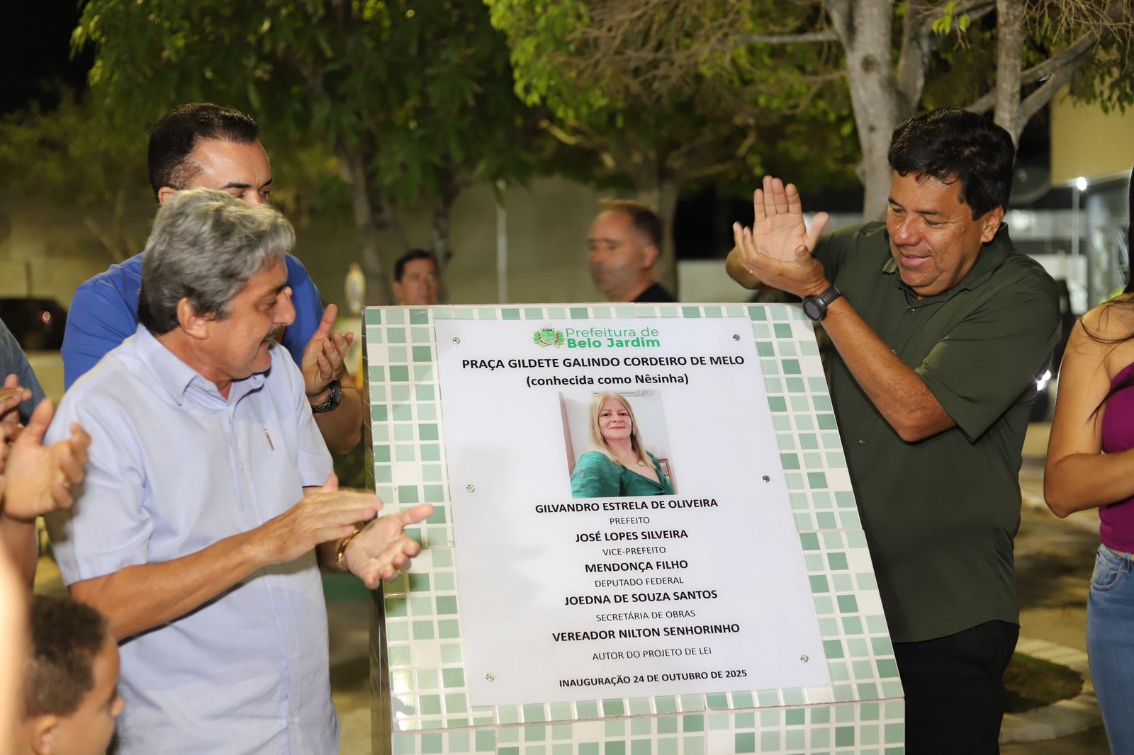 Imagem sem descrição